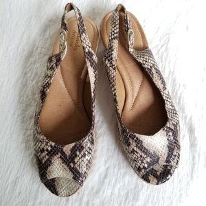 CLARKS | Snake Skin Pattern Wedge Sling Back